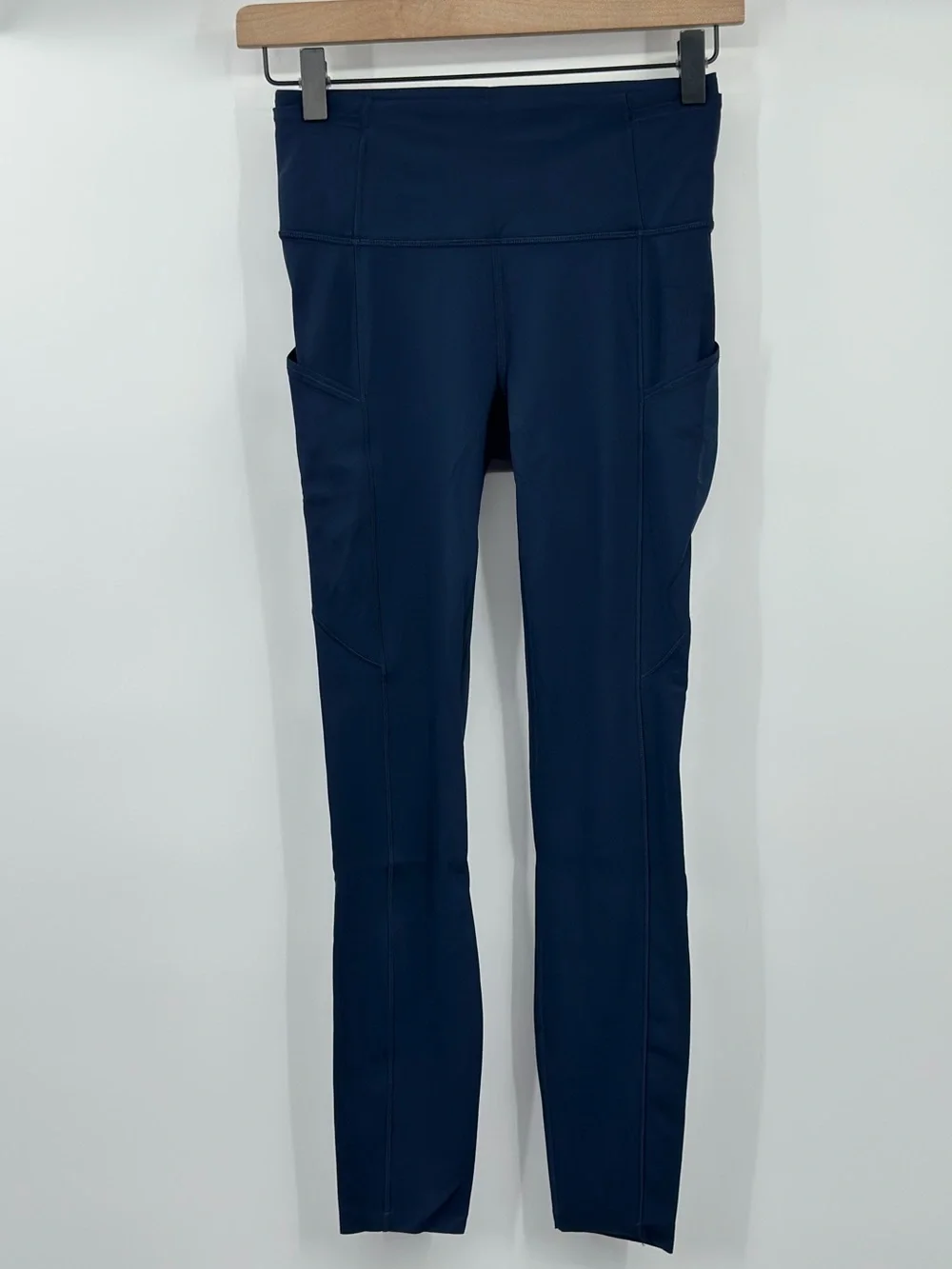 Lululemon Fast Free 7/8 Tight II Nulux 25 True Navy Leggings Size 4